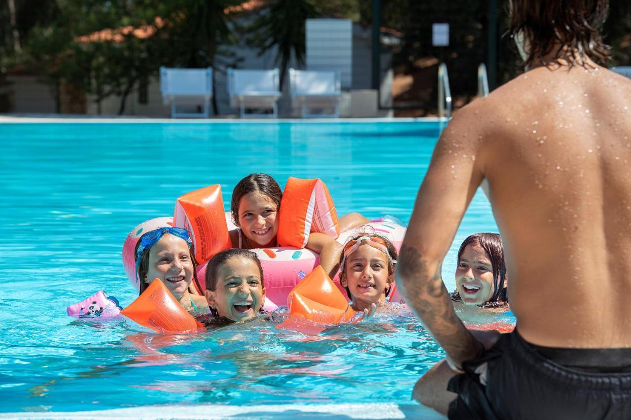 Gattarella Family Resort Puglia - Self Catering Accommodations In The Pinewood Vieste Exterior foto